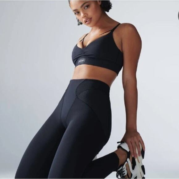 Savage Fenty High Waisted Curve Alert Leggings Black Plus Size 1X - Picture 4 of 12